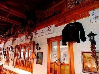 Hotel Kulin Dvor 3*