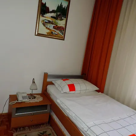 Kulin Dvor Hotel