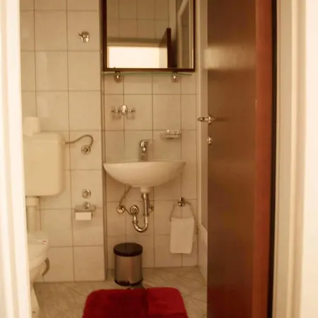 Kulin Dvor 3*