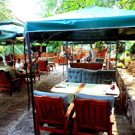 Kulin Dvor Semizovac